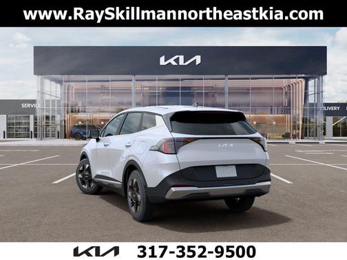 White Pearl 2026 Kia Sportage LX