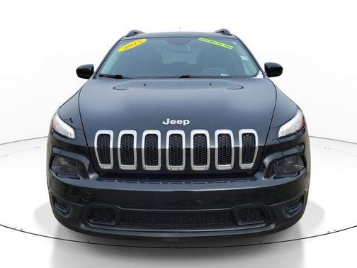 2015 Jeep Cherokee Sport