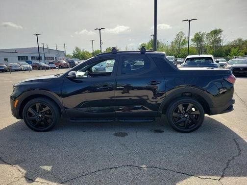 Phantom Black 2024 Hyundai SANTA CRUZ NIGHT