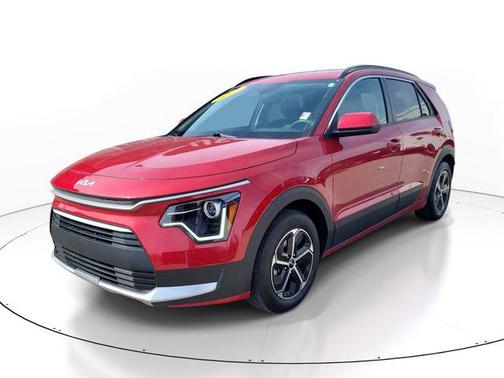 2023 Kia Niro LX