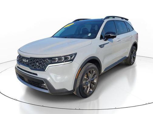 Wolf Gray 2022 Kia Sorento SX