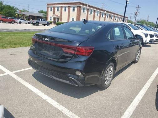 2023 Kia Forte LX
