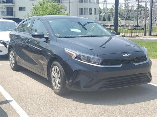 2023 Kia Forte LX