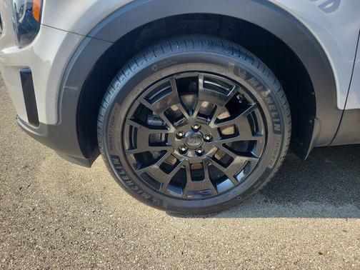 Wolf Gray 2021 Kia Telluride SX
