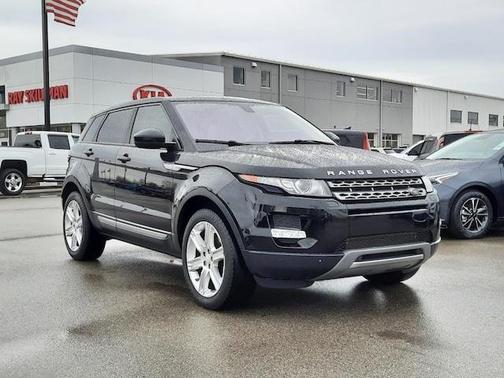 Photo 1 of 32 of 2014 Land Rover Range Rover Evoque Pure Plus