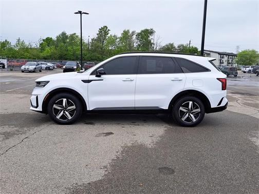 2023 Kia Sorento S
