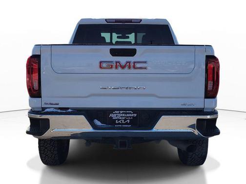 2022 GMC Sierra 2500 SLT