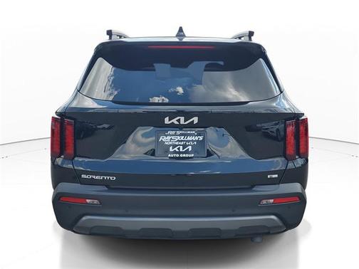 2023 Kia Sorento EX