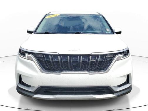 Snow White Pearl 2024 Kia Carnival LX