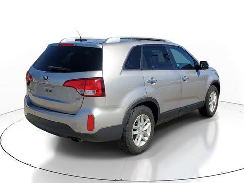 Satin Metal 2015 Kia Sorento LX