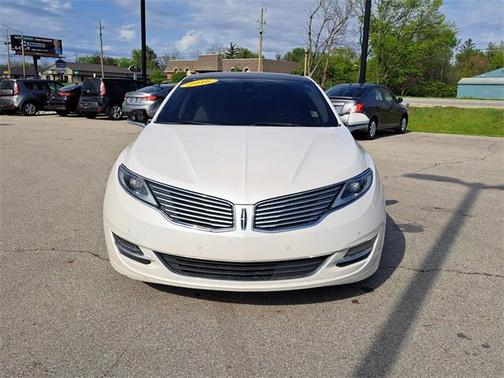 2016 Lincoln MKZ Base