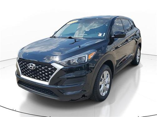 2021 Hyundai TUCSON SE