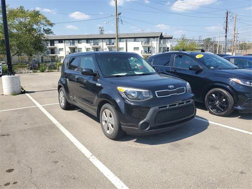 2016 Kia Soul Base