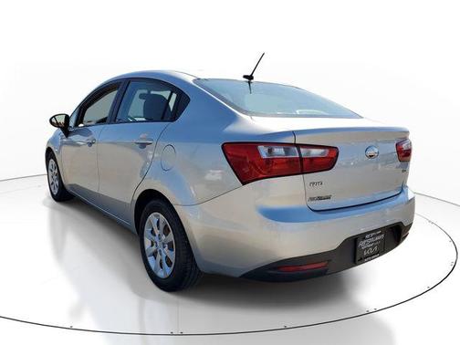 Bright Silver 2014 Kia Rio LX