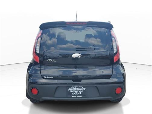 2017 Kia Soul Base