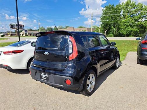 2017 Kia Soul Base