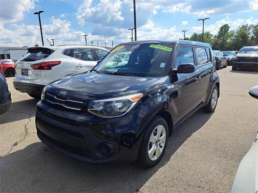 2017 Kia Soul Base