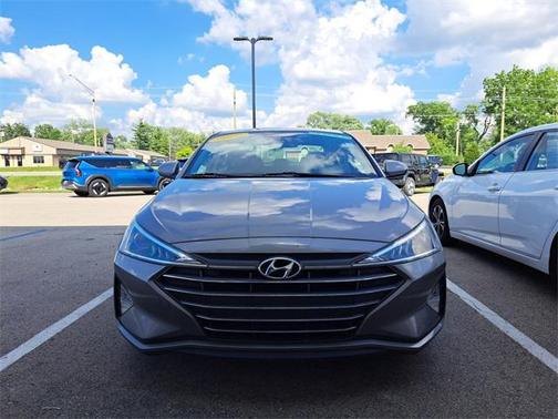 2020 Hyundai ELANTRA SEL