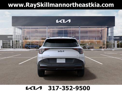 White Pearl 2026 Kia Sportage X-Line