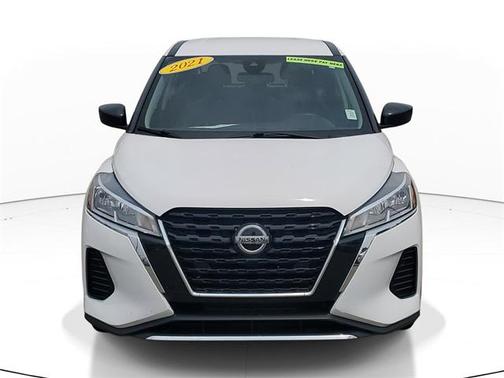 2021 Nissan Kicks S
