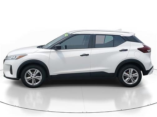 2021 Nissan Kicks S