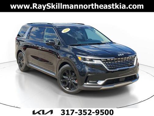 Aurora Black Pearl 2024 Kia Carnival SX