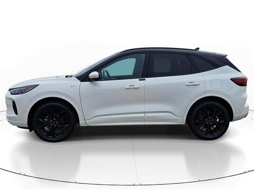 2024 Ford Escape ST-Line Elite