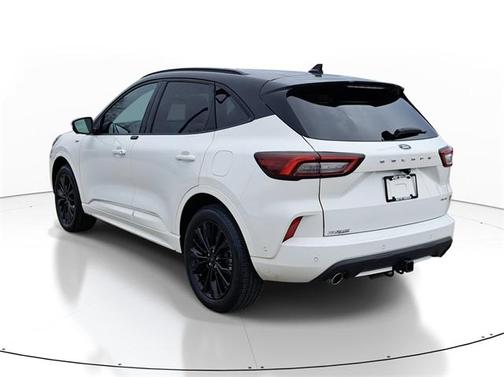 2024 Ford Escape ST-Line Elite