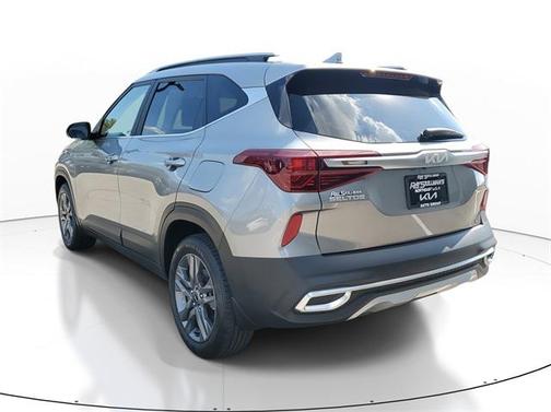 2023 Kia Seltos S