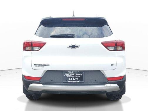 Summit White 2026 Chevrolet Trailblazer LT