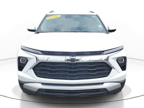 Summit White 2026 Chevrolet Trailblazer LT