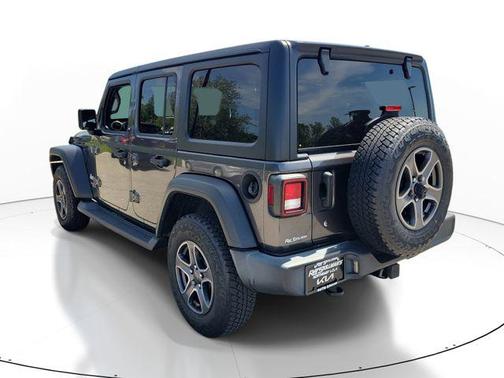 Granite Crystal Metallic Clearcoat 2018 Jeep Wrangler Unlimited Sport