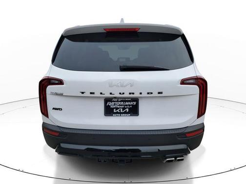 Glacial White Pearl 2022 Kia Telluride SX