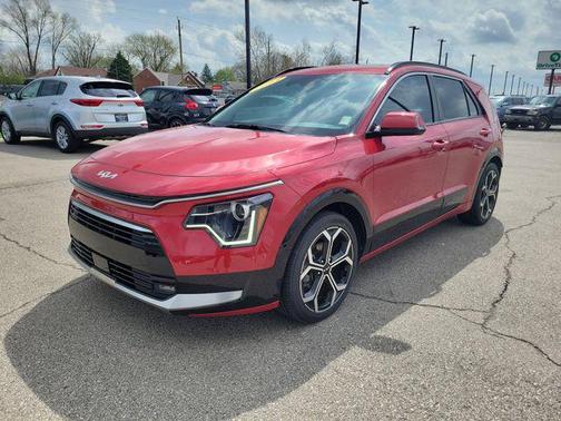 Runway Red 2023 Kia Niro Touring