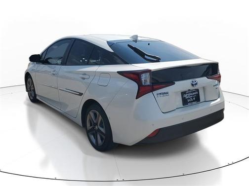 2019 Toyota Prius L