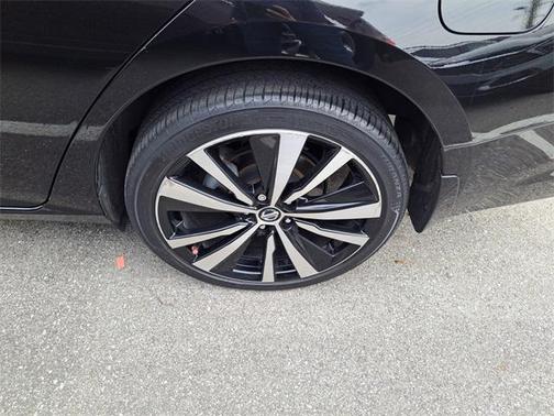 2021 Nissan Altima SR Intelligent AWD
