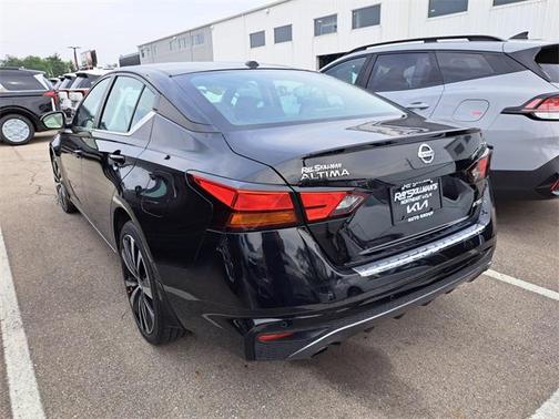 2021 Nissan Altima SR Intelligent AWD