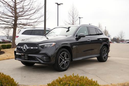 2025 Mercedes-Benz GLC 300 4MATIC