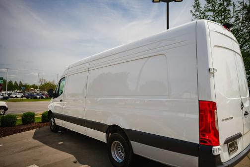 2024 Mercedes-Benz Sprinter 3500XD High Roof