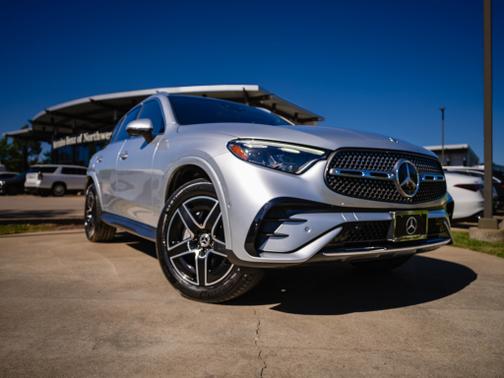 Cirrus Silver Metallic 2023 Mercedes-Benz GLC 300