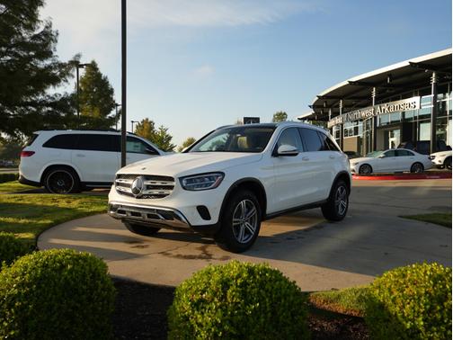 2022 Mercedes-Benz GLC 300 