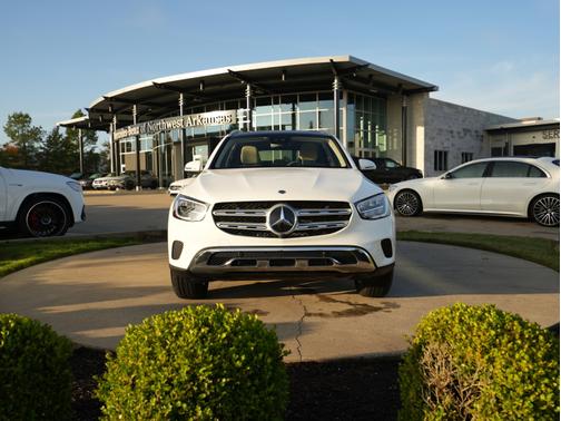 2022 Mercedes-Benz GLC 300 