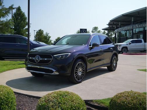 2025 Mercedes-Benz GLC 300 4MATIC