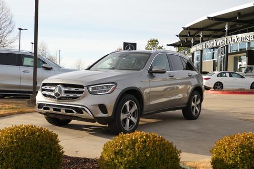 2022 Mercedes-Benz GLC 300 