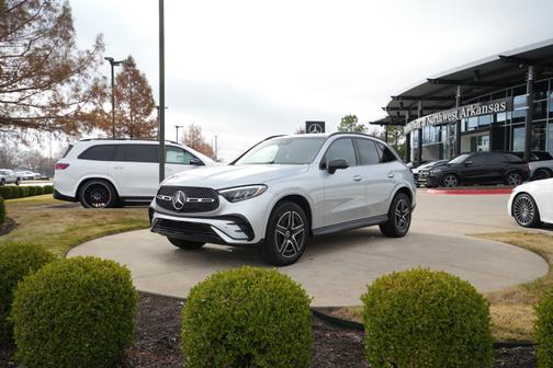 2025 Mercedes-Benz GLC 300 4MATIC