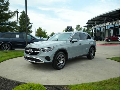 2025 Mercedes-Benz GLC 300 4MATIC