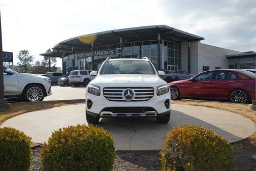 2025 Mercedes-Benz GLB 250 