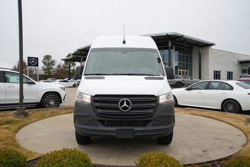 2024 Mercedes-Benz Sprinter 2500 Standard Roof