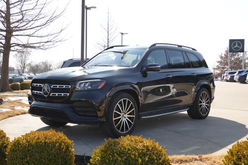 2023 Mercedes-Benz GLS 580 