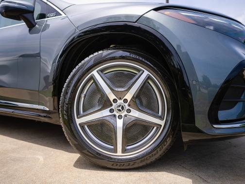 Selenite Grey Metallic 2023 Mercedes-Benz EQS 580